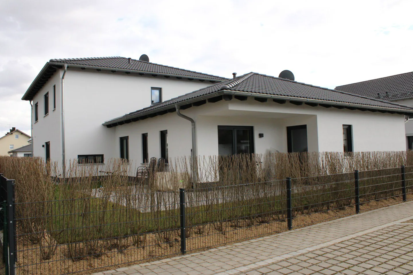 Einfamilienhaus mit Einliegerwohnung in Rain — Ansicht 3